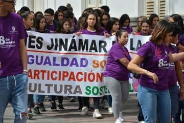 Marcha de escolares por la igualdad en Telde (Foto TA)